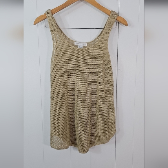 August Silk Gold Metallic Knit Tank Medium - Picture 8 of 10